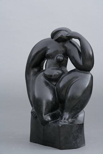 "Черная обнаженная"