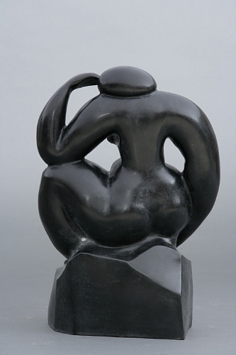 "Черная обнаженная"