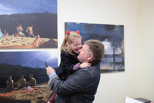 Беседка на Русановской набережной